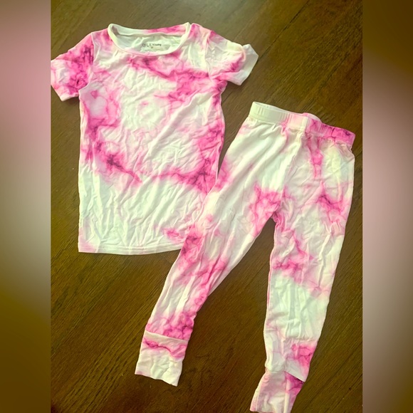 BAMBOO Other - Lev baby pink tie dye 2t